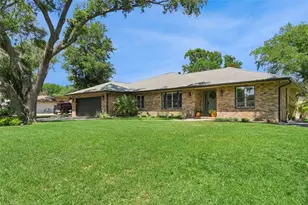 1813 Admiral Ct, Kissimmee, FL 34744 - Photo 3