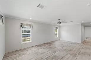 42051 Cherry Ave, Deland, FL 32720 - Photo 11