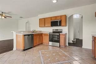142 Birmingham Dr, Kissimmee, FL 34758 - Photo 9