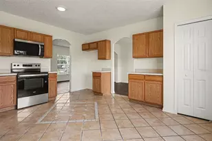 142 Birmingham Dr, Kissimmee, FL 34758 - Photo 11