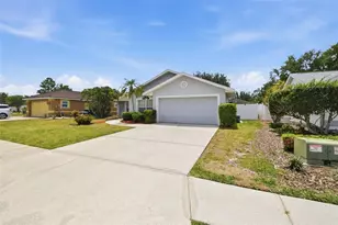 6707 64th Ln E, Palmetto, FL 34221 - Photo 3