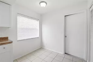 6707 64th Ln E, Palmetto, FL 34221 - Photo 19