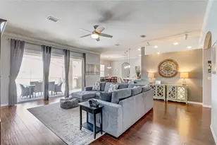 8314 Vintage Dr, Orlando, FL 32835 - Photo 13