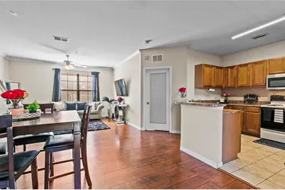 6105 Metrowest Boulevard #105, Orlando, FL 32835 - Photo 7