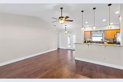 1049 Dishman Loop, Oviedo, FL 32765 - Photo 5
