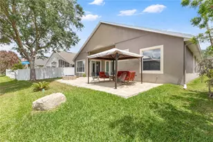 2056 Autumn View Dr, Orlando, FL 32825 - Photo 25