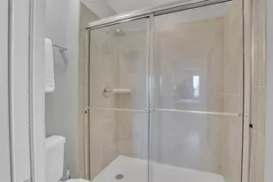 8900 Sydney Ave, Kissimmee, FL 34747 - Photo 11