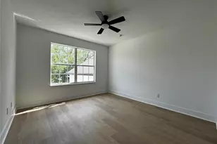 219 Largovista Dr, Oakland, FL 34787 - Photo 9