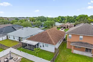 235 Venetian Bay Cir, Sanford, FL 32771 - Photo 31