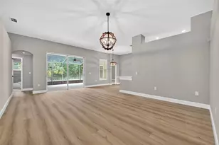14818 Heronglen Dr, Lithia, FL 33547 - Photo 9