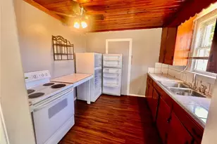 136 Arizona Ave, Lakeland, FL 33801 - Photo 3