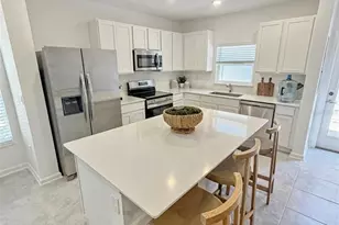 11303 Rising Sun St, Orlando, FL 32829 - Photo 5