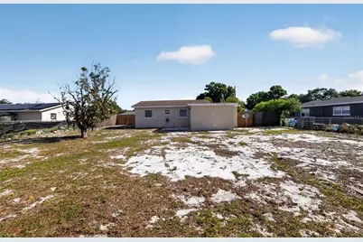 139 Harrison Street, Lake Wales, FL 33859 - Photo 5