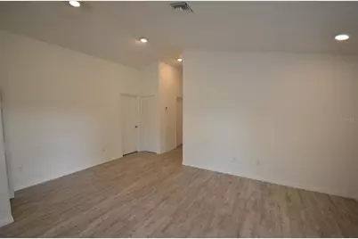 2225 Carver Avenue, Fort Myers, FL 33916 - Photo 9