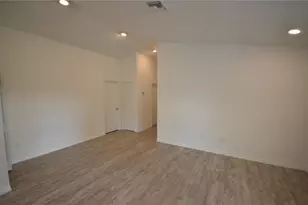 2225 Carver Ave, Fort Myers, FL 33916 - Photo 9