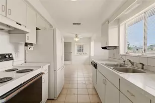1952 Kirkwood St, Deltona, FL 32738 - Photo 13