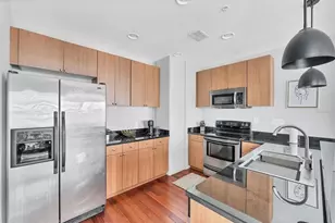 525 E Jackson St, Orlando, FL 32801 - Photo 13