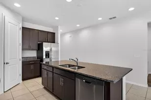 689 Meadow Pointe Dr, Haines City, FL 33844 - Photo 3