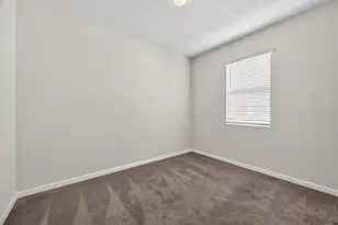 689 Meadow Pointe Dr, Haines City, FL 33844 - Photo 13