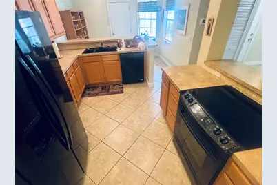 618 Maple Oak Circle #112, Altamonte Springs, FL 32701 - Photo 9