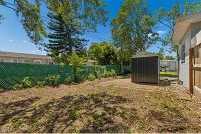 4526 Yardley Avenue N, Saint Petersburg, FL 33713 - Photo 45