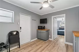 4526 Yardley Ave N, Saint Petersburg, FL 33713 - Photo 57