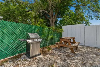 4526 Yardley Avenue N, Saint Petersburg, FL 33713 - Photo 61
