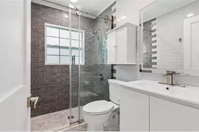 4526 Yardley Avenue N, Saint Petersburg, FL 33713 - Photo 23