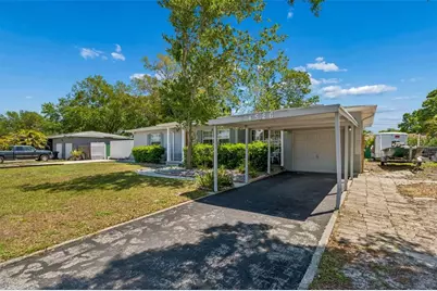 4526 Yardley Avenue N, Saint Petersburg, FL 33713 - Photo 3
