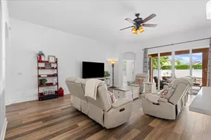 3632 Hollywood Pl, Oviedo, FL 32766 - Photo 9