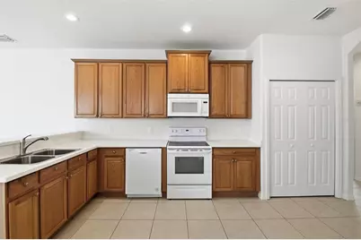 12323 30th Street E, Parrish, FL 34219 - Photo 11
