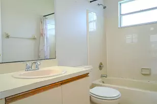 2747 N Poinciana Blvd, Kissimmee, FL 34746 - Photo 7