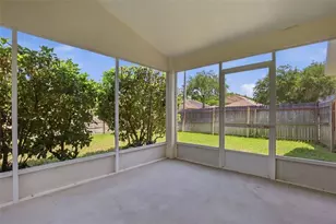 1353 Crimson Clover Ln, Wesley Chapel, FL 33543 - Photo 33