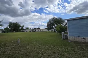 2691 Lake Grassmere Cir, Zellwood, FL 32798 - Photo 5