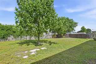 3204 Silver Lake Ct, Kissimmee, FL 34744 - Photo 33