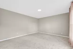 1020 Battery Pointe Dr, Orlando, FL 32828 - Photo 15