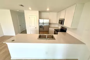 868 Lynx St, Davenport, FL 33837 - Photo 5