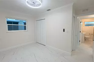 3727 Overlook Dr NE, Saint Petersburg, FL 33703 - Photo 5