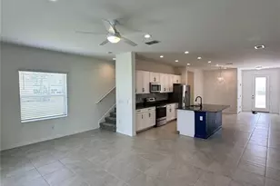 8590 Canyon Creek Trail, Parrish, FL 34219 - Photo 13