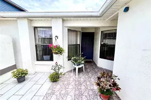 29 Lakepointe Cir, Kissimmee, FL 34743 - Photo 5