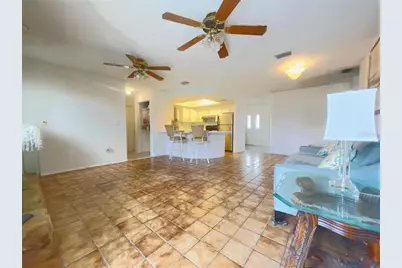 4356 Tarpon Drive SE, Saint Petersburg, FL 33705 - Photo 9