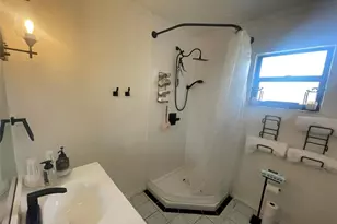 4356 Tarpon Dr SE, Saint Petersburg, FL 33705 - Photo 21