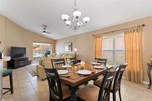 237 Sevilla Ave, Davenport, FL 33897 - Photo 7
