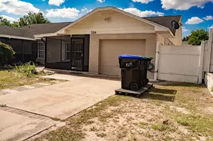 7104 Blue Earth Ct, Orlando, FL 32818 - Photo 3