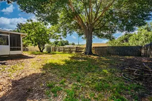 15816 Oakland Ct, Clermont, FL 34711 - Photo 37