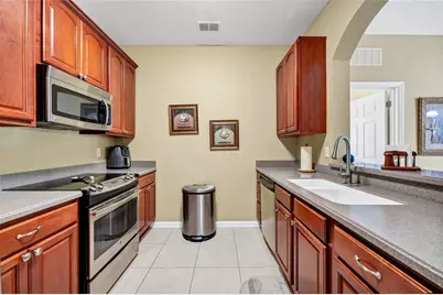 4114 Breakview Dr Drive #10602, Orlando, FL 32819 - Photo 9