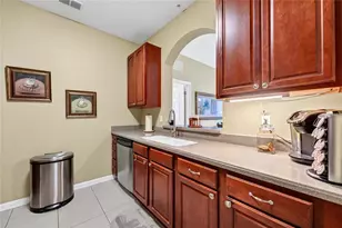 4114 Breakview Dr Dr, Orlando, FL 32819 - Photo 11