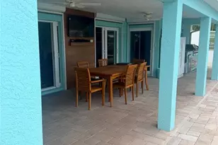 3708 Royal Palm Dr, Bradenton, FL 34210 - Photo 41