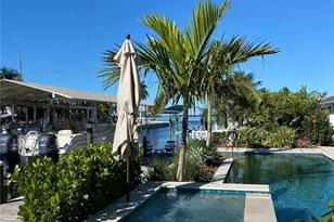 3708 Royal Palm Dr, Bradenton, FL 34210 - Photo 3