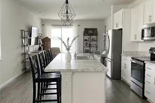 1241 Forest Gate Cir, Haines City, FL 33844 - Photo 5